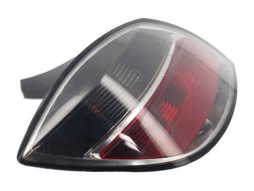 Venstre baglygte OPEL ASTRA H (A04) 1.7 CDTI (L48) | BP28415688C34 
