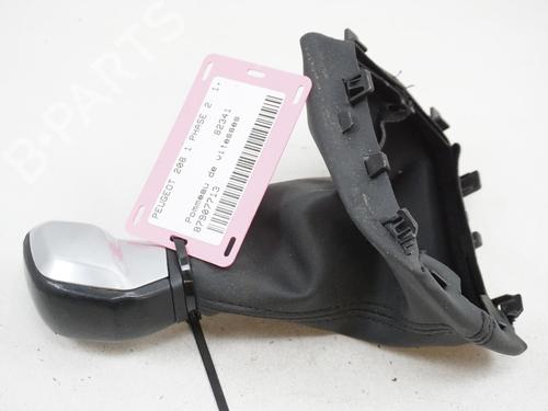 Used Gear lever PEUGEOT 208 I (CA_, CC_) 1.2 VTI 82 (82 hp) 21143768