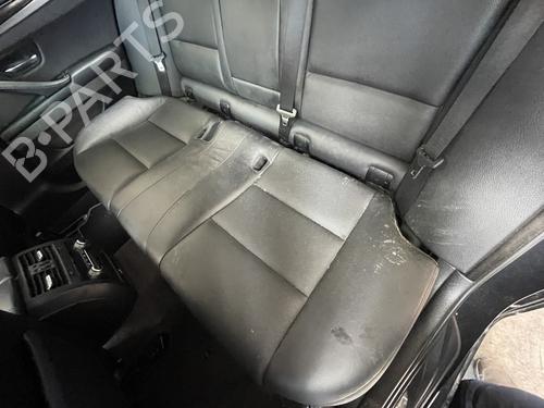 Used Rear seat Rear seat BMW 5 Touring (F11) 530 d xDrive (258 hp) 25923170 25923170