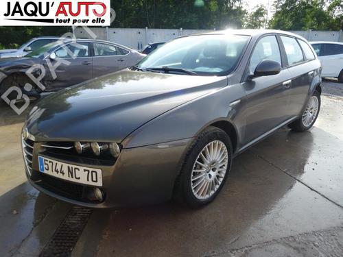 Left headlight ALFA ROMEO 159 Sportwagon (939_) 2.4 JTDM (939.BXM1B) | BP18179453C28 