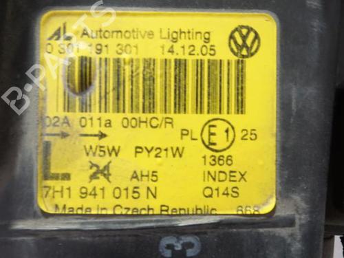 Venstre forlygte VW TRANSPORTER T5 Bus (7HB, 7HJ, 7EB, 7EJ) 2.5 TDI (174 hp) 25268119