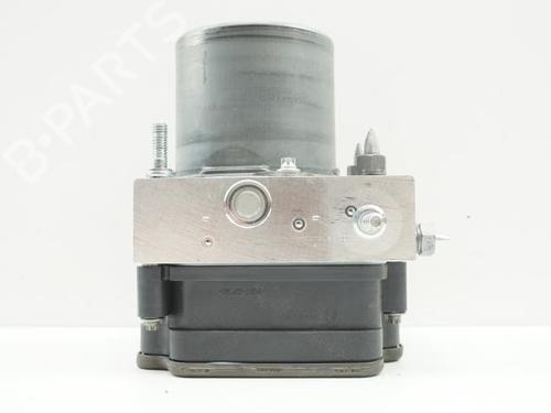 Used ABS pump RENAULT CLIO V (B7_) 1.0 SCe 75 (B7M5) (72 hp) 18173659