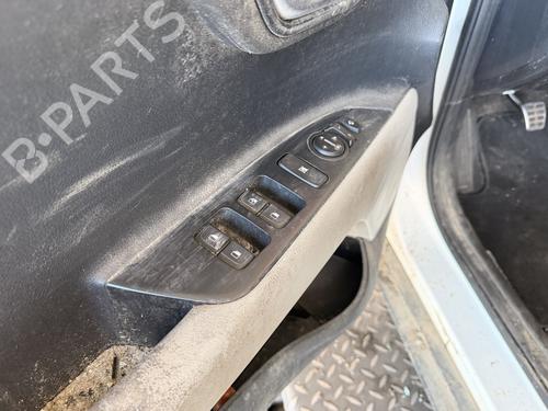 Used Left front window switch Left front window switch 37248874 37248874