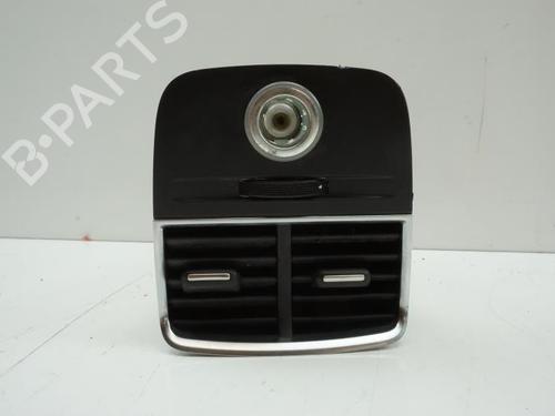 Used Air vent AUDI A3 Sportback (8VA, 8VF) 30 TFSI (116 hp) 22071682