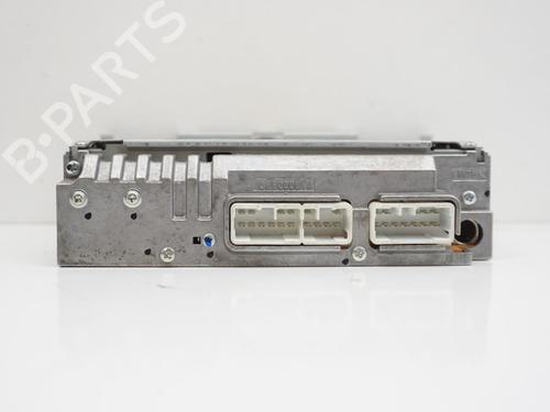 Used Radio TOYOTA YARIS (_P1_) 1.3 (SCP12_, SCP13_, SCP12R, SCP13R) (87 hp) 18177086