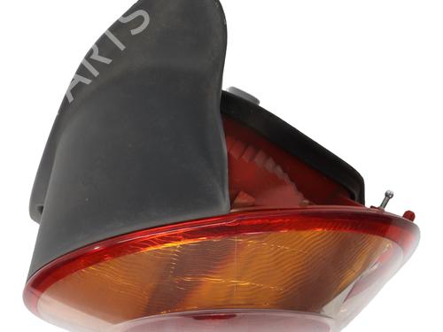 Used Right taillight Right taillight RENAULT MODUS / GRAND MODUS (F/JP0_) 1.5 dCi (FP0D, JP0D) (82 hp) 22892935 22892935