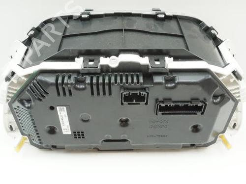 Used Instrument cluster TOYOTA RAV 4 IV (_A4_) 2.2 D 4WD (ALA49) (150 hp) 18178937