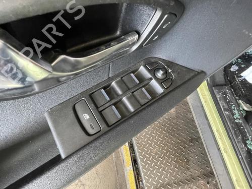 Used Left front window switch LAND ROVER RANGE ROVER EVOQUE (L538) 2.2 D (150 hp) 20597851