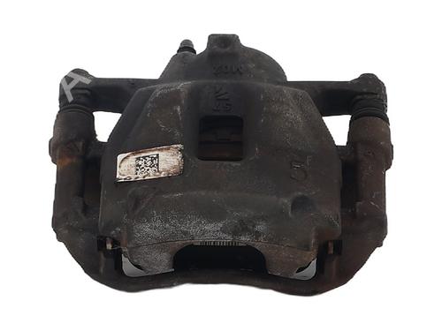 right-front-brake-caliper-toyota-corolla-hatchback-_e21_-_ea1_-_eh1_-2018-29071290 main image