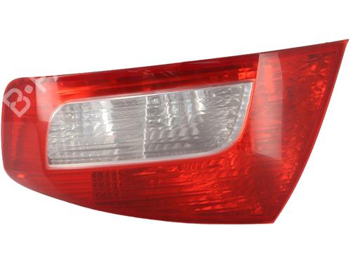 Høyre baklys PEUGEOT 407 (6D_) 1.6 HDi 110 (6D9HZC, 6D9HYC) (109 hp) 19731074