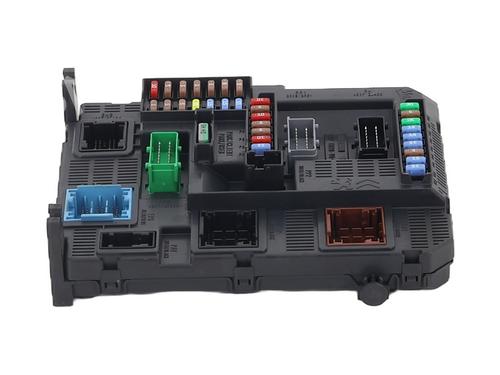 fuse-box-citroen-c4-picasso-ii-2013-23763814 main image