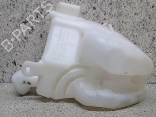 Used Windscreen washer tank PEUGEOT 208 I (CA_, CC_) 1.2 VTI 82 (82 hp) 18174372
