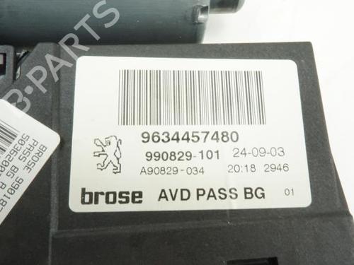 Rudehejsemekanisme Højre foran PEUGEOT 307 Break (3E) 2.0 HDI 110 (107 hp) 18174988