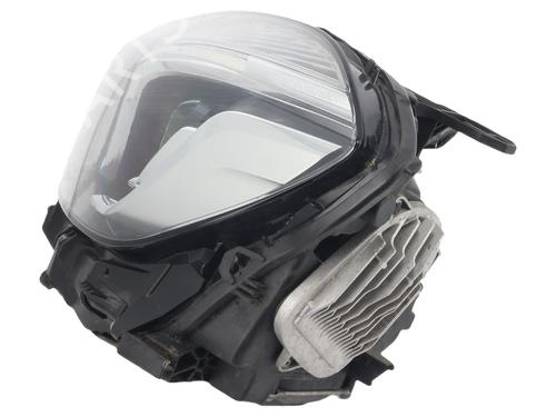 left-headlight-mercedes-benz-a-class-w176-2012-2013-2014-2015-2016-2017-2018-37497387 main image
