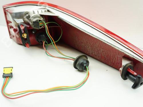 Used Left taillight PEUGEOT 607 (9D, 9U) 3.0 V6 24V (207 hp) 18174586