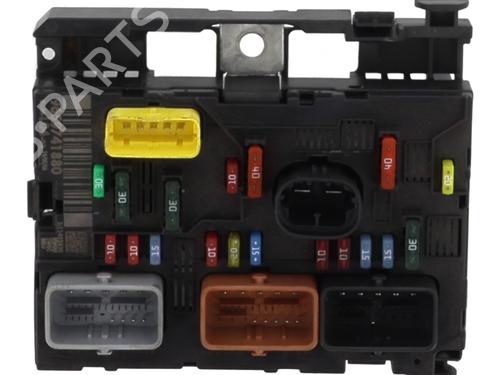 Boîte à Fusibles PEUGEOT 307 CC (3B) 2.0 HDi 135 (136 hp) 29324180
