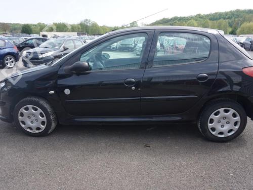 Venstre fortil invendig håndtag PEUGEOT 206 Hatchback (2A/C) 1.4 HDi eco 70 | BP20483740I13 