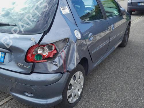 Forskærm venstre PEUGEOT 206 Hatchback (2A/C) 1.4 HDi eco 70 | BP27284502C41 