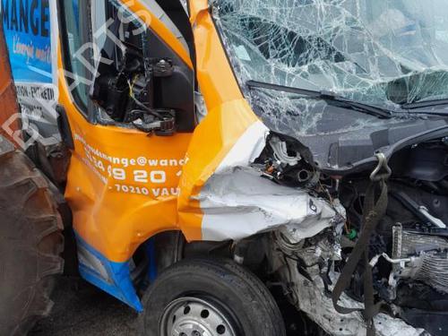 Right front brake caliper CITROËN JUMPER II Van 2.2 BlueHDi 140 | BP23843620M104 - Image 8