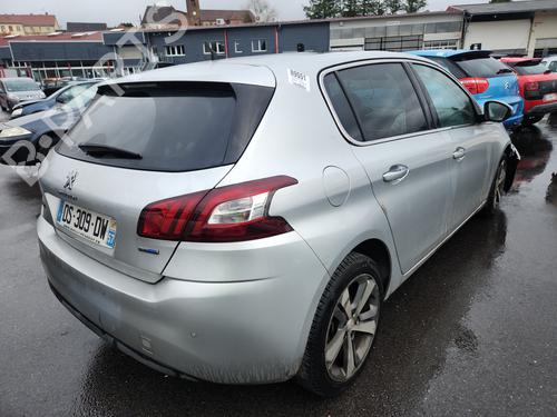 Left front seat PEUGEOT 308 II (LB_, LP_, LW_, LH_, L3_) 2.0 BlueHDi 150 | BP32331736C15