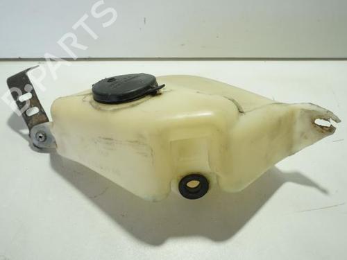 Used Windscreen washer tank PEUGEOT 205 II (20A/C) 1.7 Diesel (60 hp) 18197493