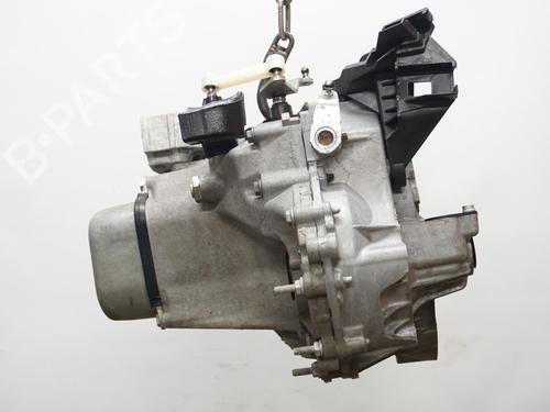 Used Gearbox PEUGEOT 208 I (CA_, CC_) 1.2 VTi 68 / PureTech 68 (68 hp) 18177638
