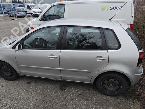 Right taillight VW POLO IV (9N_, 9A_) 1.2 12V | BP28477003C35 