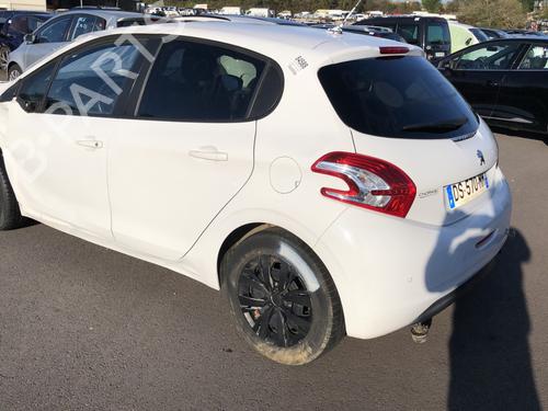 Right taillight PEUGEOT 208 I (CA_, CC_) 1.2 VTI 82 | BP28304301C35 