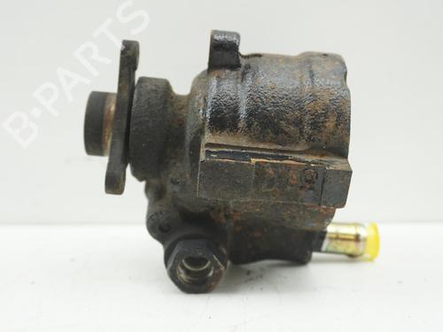 Used Steering pump RENAULT KANGOO (KC0/1_) D 65 1.9 (KC0E, KC02, KC0J, KC0N) (64 hp) 18184018