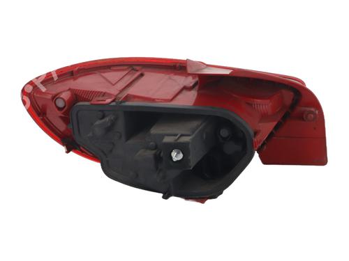 Used Right taillight Right taillight SEAT IBIZA IV (6J5, 6P1) 1.2 TDI (75 hp) 34373221 34373221