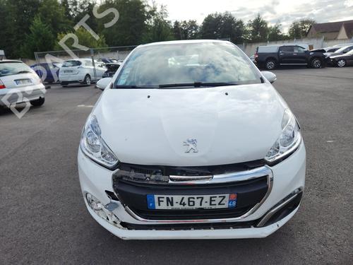 Radio PEUGEOT 208 I (CA_, CC_) 1.5 BlueHDI 100 | BP30408733E6