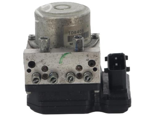 Used ABS pump NISSAN JUKE (F15) 1.5 dCi (110 hp) 33040526