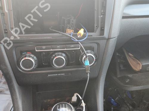 Right headlight VW GOLF VI (5K1) 2.0 TDI | BP32396201C29  - Image 21