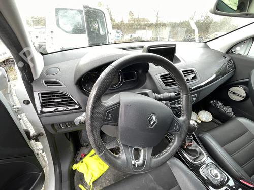 Dashboard Dashboard RENAULT MEGANE III Coupe (DZ0/1_) 1.6 dCi (DZ00, DZ12, DZ2A, DZ13) (130 hp) 33235162 33235162
