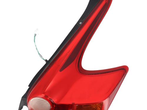 Used Right taillight Right taillight NISSAN JUKE (F15) 1.5 dCi (110 hp) 32735571 32735571
