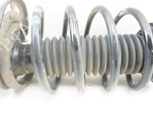 Used Right front shock absorber CITROËN C3 III (SX) 1.5 BlueHDi 100 (SXYHYP, SXYHTU) (102 hp) 18176460