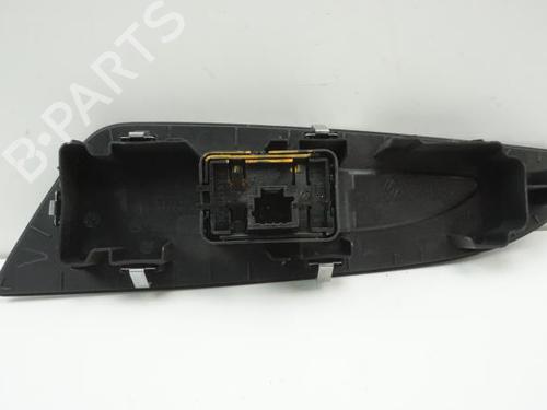 Used Right front window switch RENAULT ESPACE V (JR_) 1.6 dCi 160 (160 hp) 18197239
