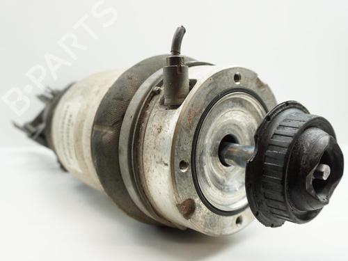 Used Left front shock absorber Left front shock absorber AUDI Q7 (4LB) 4.2 FSI quattro (350 hp) 18196401 18196401