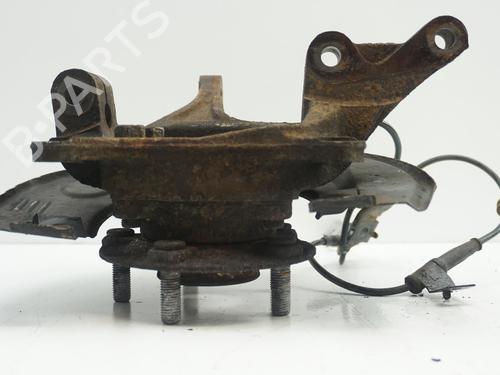 Left front steering knuckle MITSUBISHI GRANDIS (NA_W) 2.0 DI-D (NA8W) | BP24438348M25 