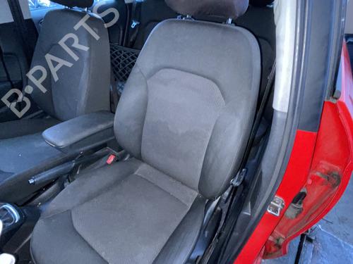 Used Left front seat AUDI A1 Sportback (8XA, 8XF) 1.2 TFSI (86 hp) 24302004