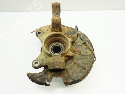 Right front steering knuckle LAND ROVER FREELANDER I (L314) 2.5 V6 4x4 | BP22072218M26 