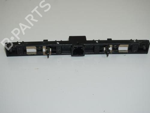 Used Lamp holder PEUGEOT 107 (PM_, PN_) 1.0 (68 hp) 22071663