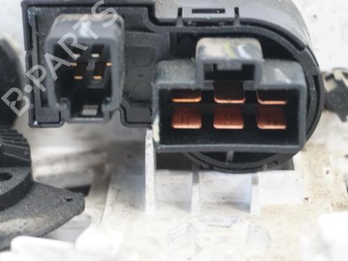 Used Climate control Climate control SUZUKI JIMNY Closed Off-Road Vehicle (SN) 1.3 16V 4x4 (SN413, JB43) (86 hp) 18183295 18183295