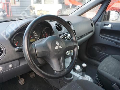 Venstre fortil lås MITSUBISHI COLT VI (Z3_A, Z2_A) 1.3 (Z21A) | BP18261934C98 