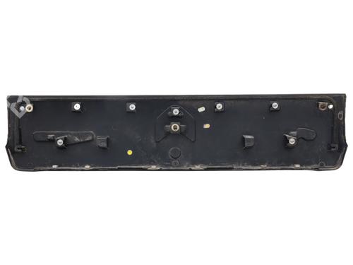 tailgate-trim-citroen-c4-cactus-2014-38925350 main image