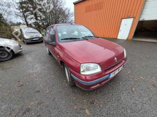 Left taillight RENAULT CLIO I (B/C57_, 5/357_) 1.4 | BP31813738C34 