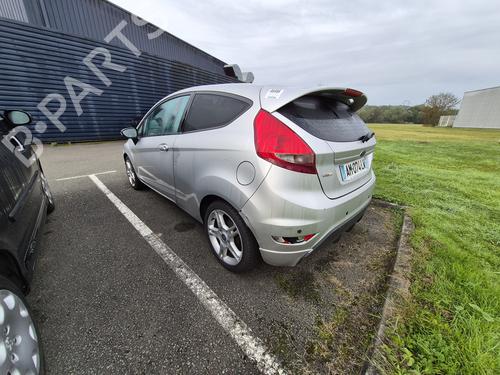 Brugte FORD FIESTA VI (CB1, CCN) 1.6 TDCi (90 hp) 4419345