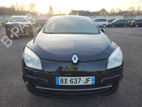 Brugte RENAULT MEGANE III Hatchback (BZ0/1_, B3_) 1.9 dCi (BZ0N, BZ0J) (131 hp) 4404813