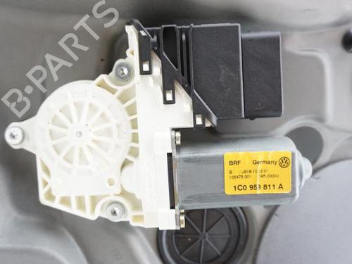Vindusheismekanisme venstre bak VW GOLF IV (1J1) 1.6 16V (105 hp) 18197007