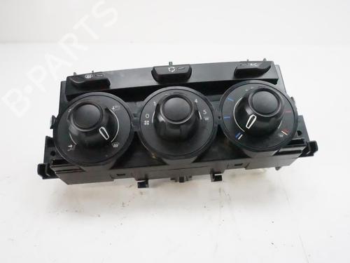 Used Climate control CITROËN C3 II (SC_) 1.4 HDi 70 (SC8HZC, SC8HR0, SC8HP4) (68 hp) 18183997